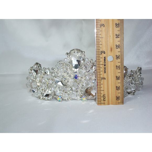 Rhinestone tiara crown Princess Tiara ,Floral Rhinestone Crown Bridal Headpiece - Picture 5 of 8